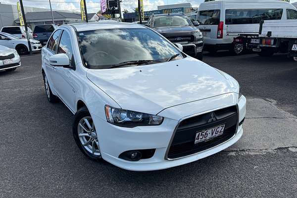 2014 Mitsubishi LANCER LS CJ