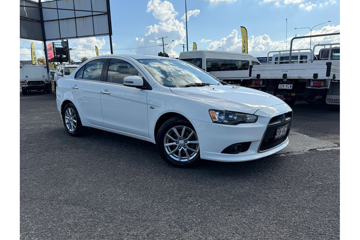 2014 Mitsubishi LANCER LS CJ
