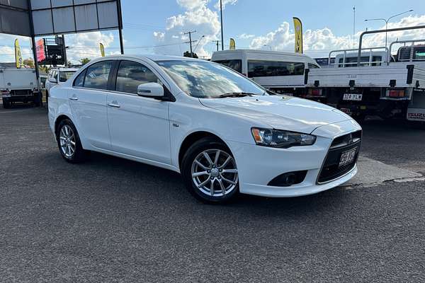 2014 Mitsubishi LANCER LS CJ
