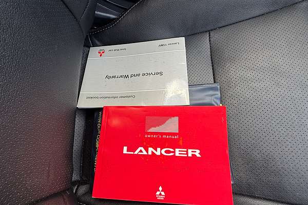 2014 Mitsubishi LANCER LS CJ