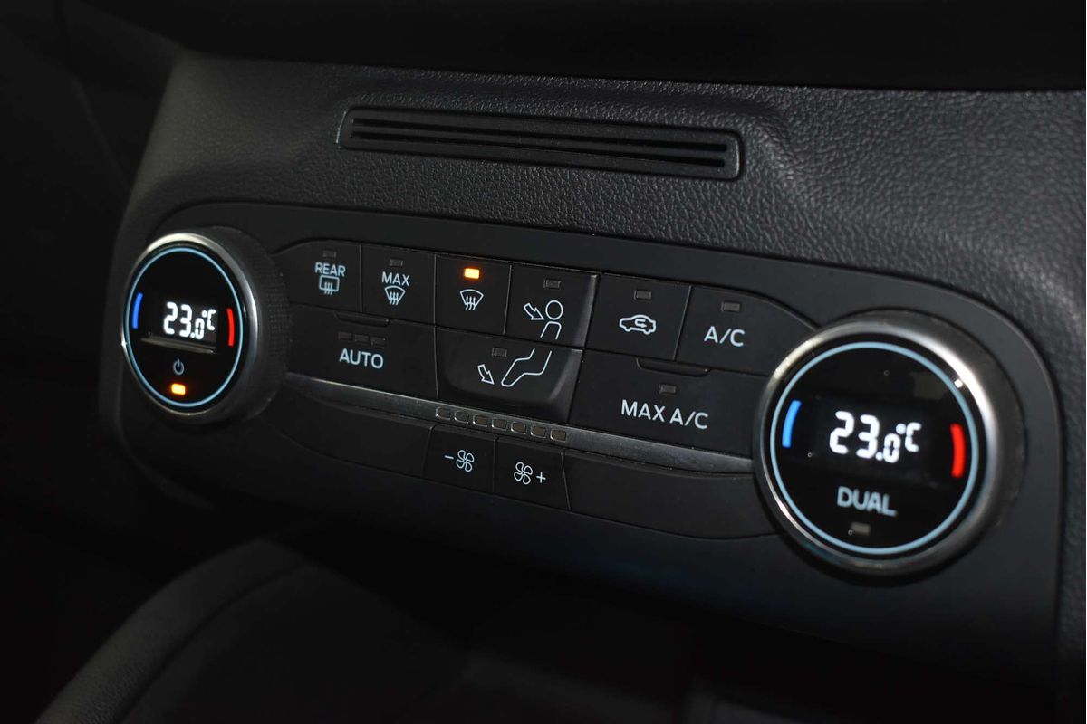 2022 Ford Escape ZH