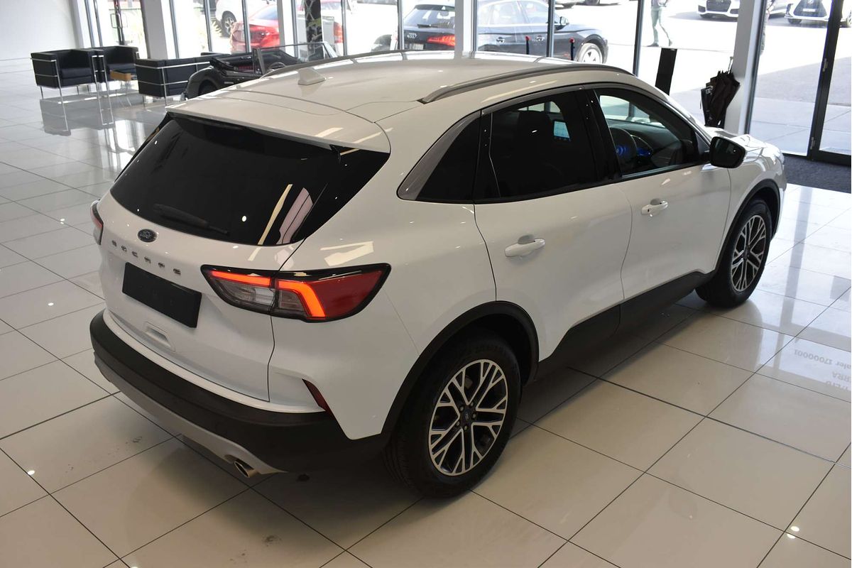 2022 Ford Escape ZH
