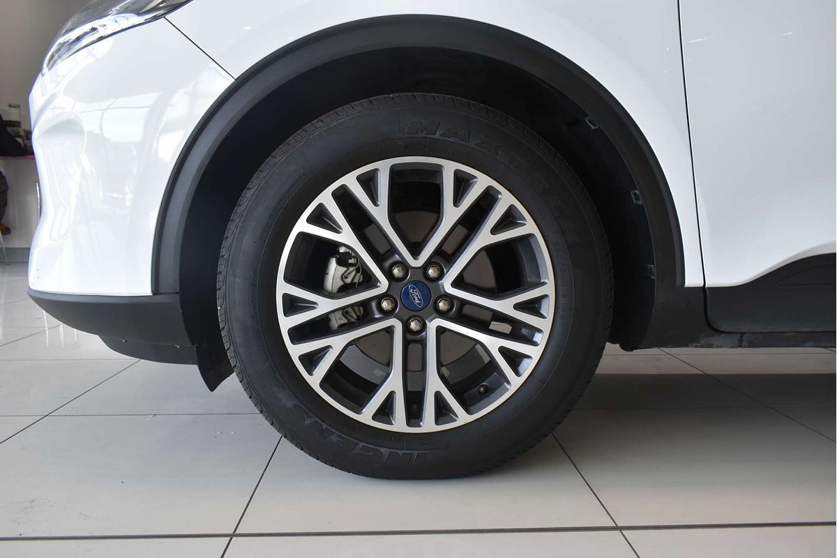 2022 Ford Escape ZH