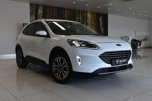 2022 Ford Escape ZH