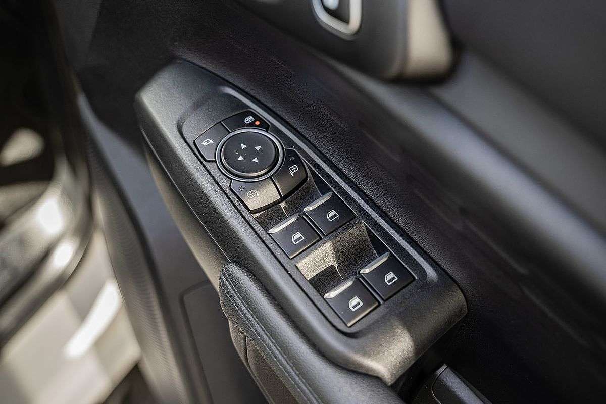 2024 Ford Everest Ambiente 2.0L