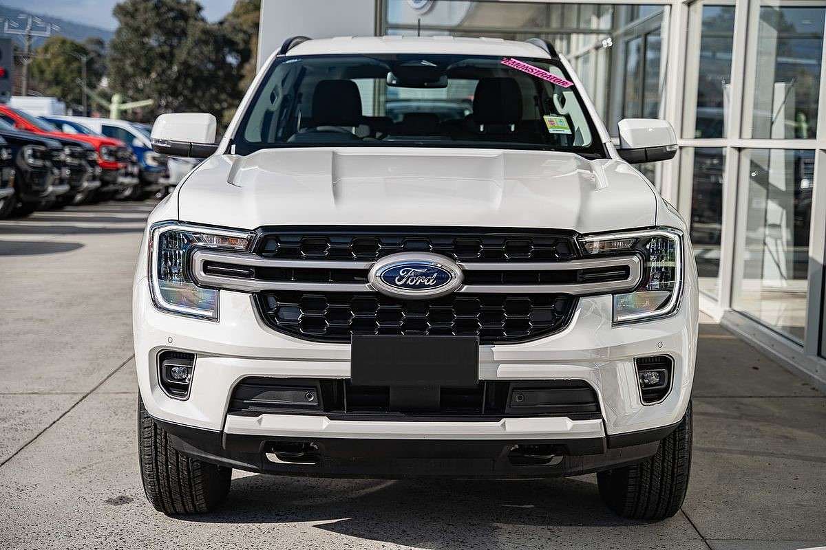 2024 Ford Everest Ambiente 2.0L