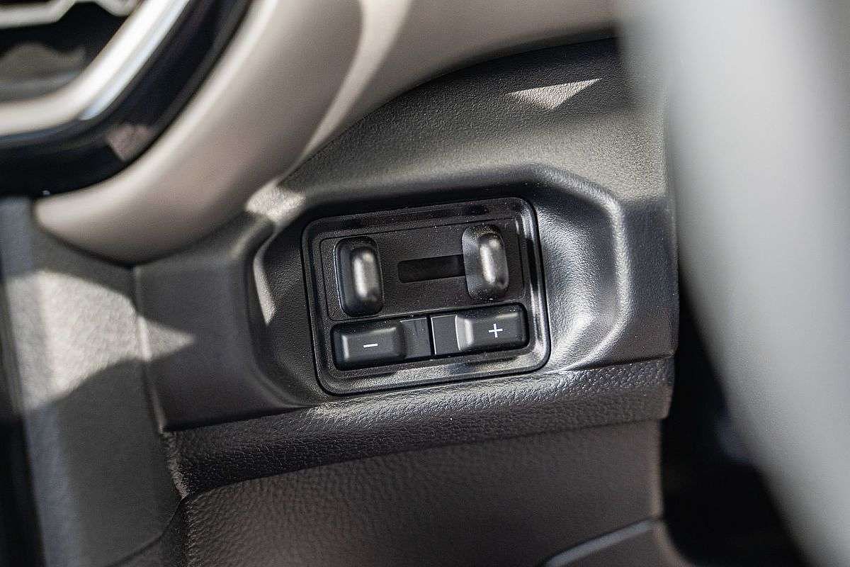 2024 Ford Everest Ambiente 2.0L
