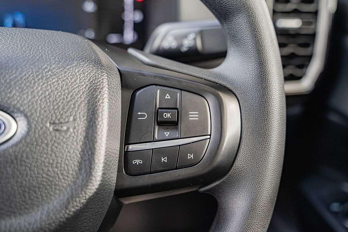 2024 Ford Everest Ambiente 2.0L