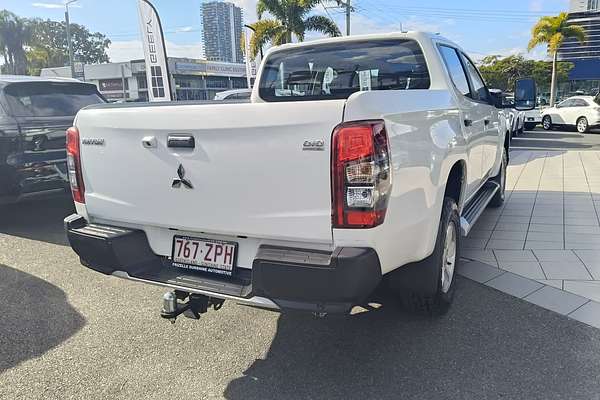 2019 Mitsubishi Triton GLX+ MR 4X4