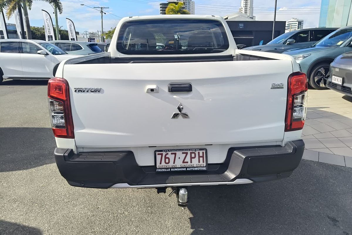 2019 Mitsubishi Triton GLX+ MR 4X4
