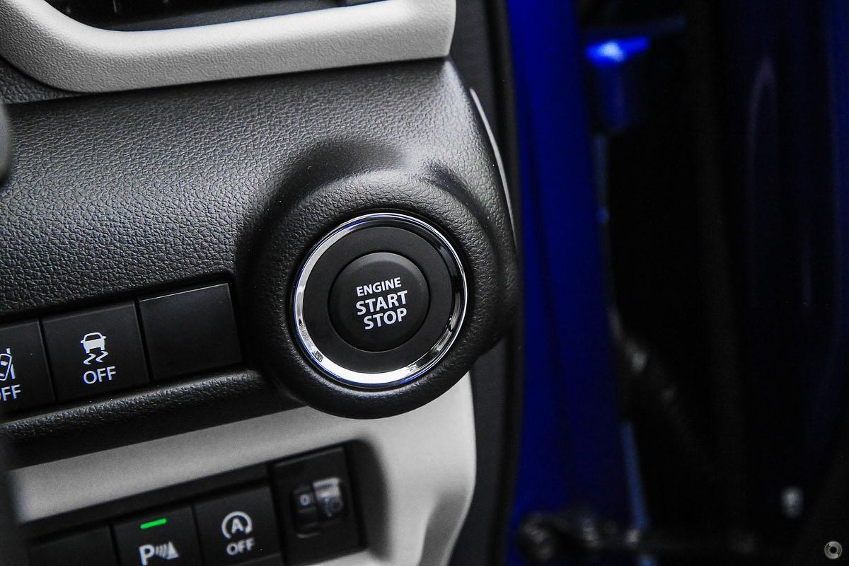 2024 Suzuki Swift Hybrid UZ