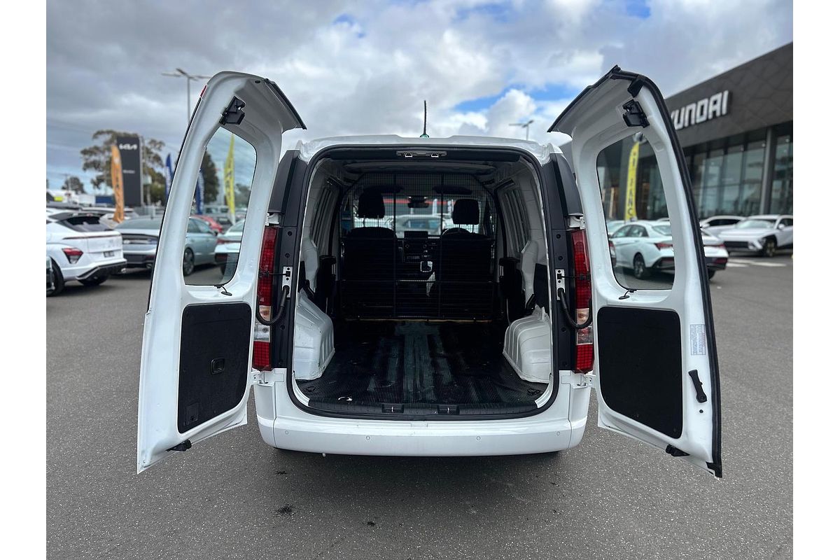 2024 Hyundai STARIA LOAD US4.V3