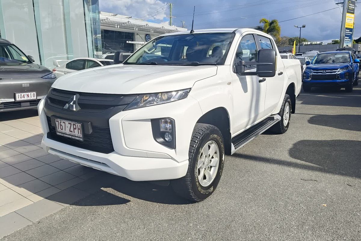 2019 Mitsubishi Triton GLX+ MR 4X4