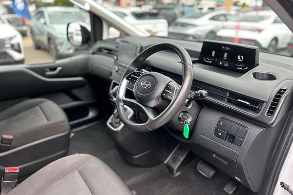 2024 Hyundai STARIA LOAD US4.V3