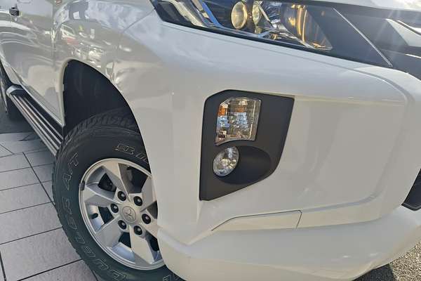 2019 Mitsubishi Triton GLX+ MR 4X4