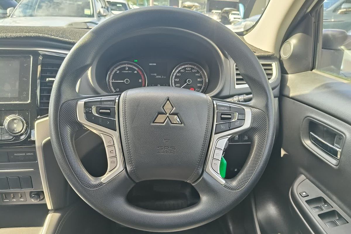 2019 Mitsubishi Triton GLX+ MR 4X4
