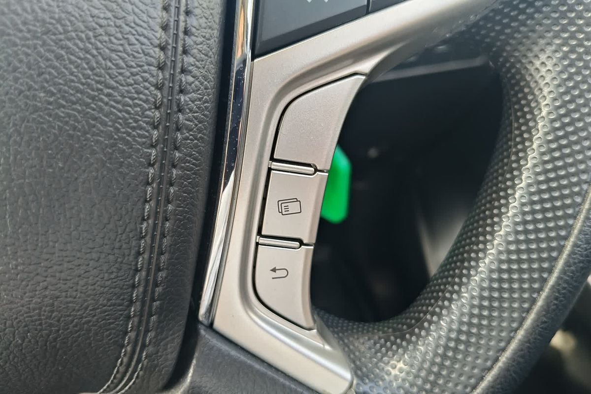 2019 Mitsubishi Triton GLX+ MR 4X4
