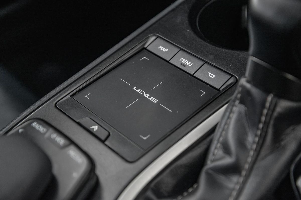 2022 Lexus UX UX200 Luxury MZAA10R