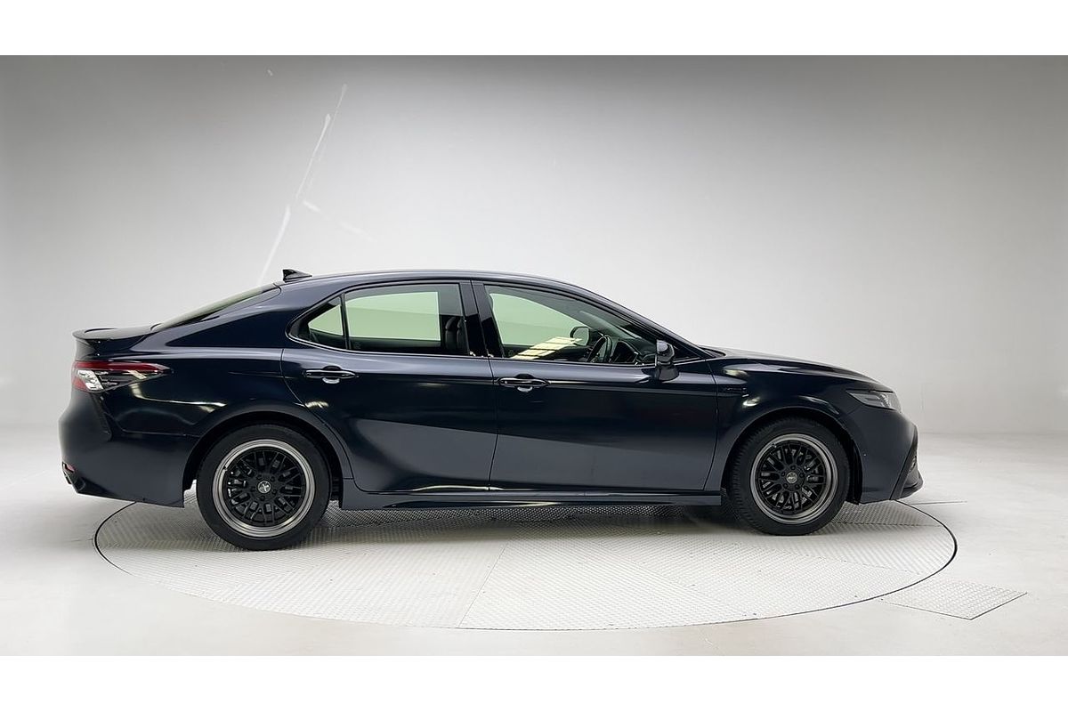 2021 Toyota Camry SX AXVH70R