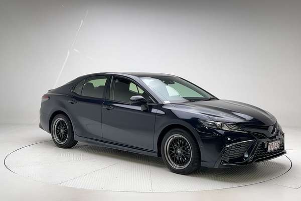 2021 Toyota Camry SX AXVH70R