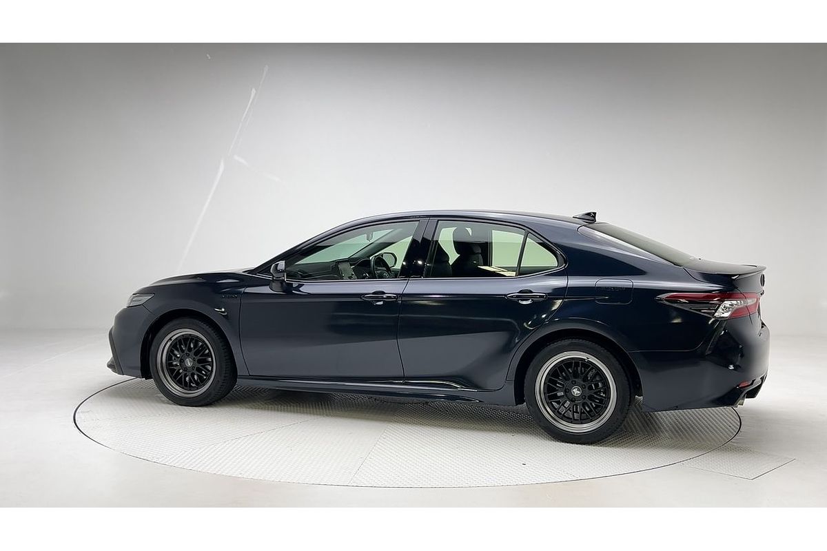 2021 Toyota Camry SX AXVH70R