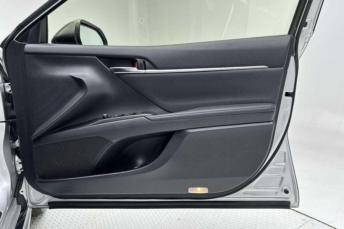 2021 Toyota Camry SX AXVH70R