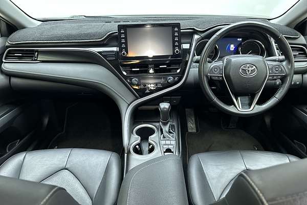 2021 Toyota Camry SX AXVH70R