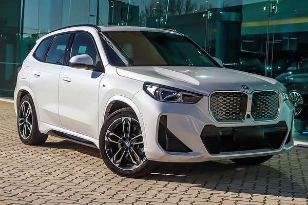2024 BMW iX1 xDrive30 M Sport U11