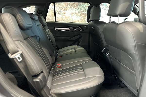 2025 Isuzu MU-X LS-T