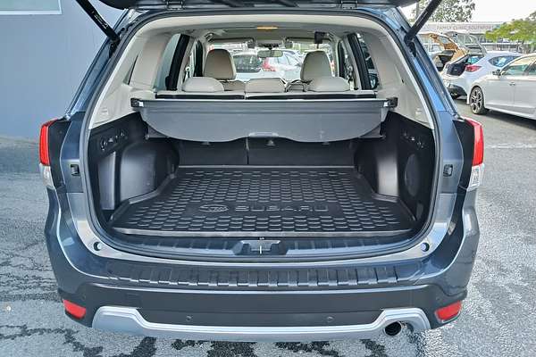 2020 Subaru Forester 2.5i-S S5