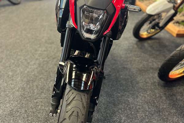 2025 Honda CB 500FA