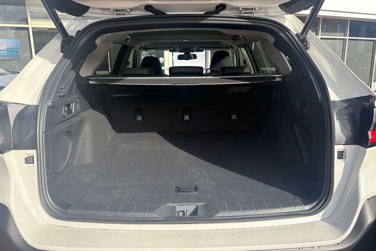 2024 Subaru Outback AWD Touring XT 6GEN