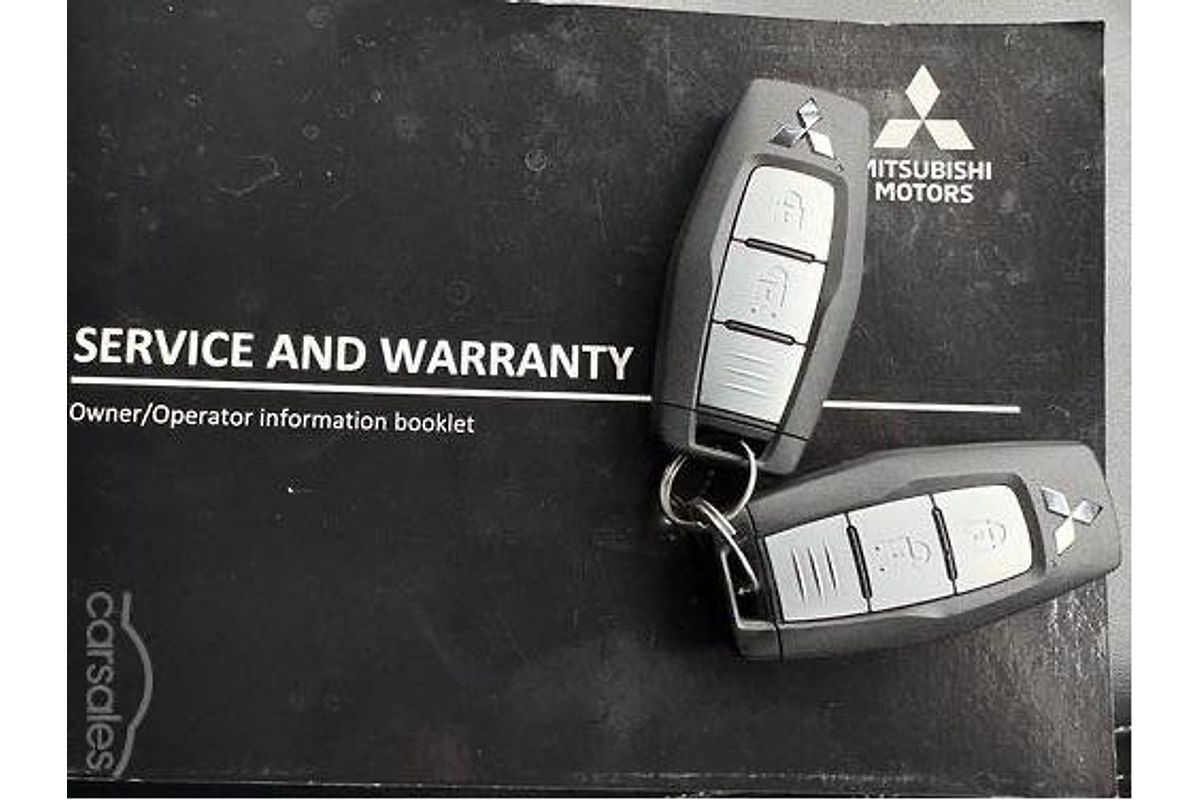 2021 Mitsubishi Outlander Black Edition ZL