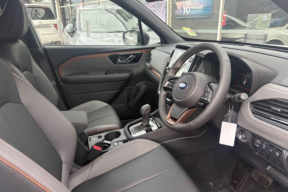 2025 Subaru Forester Hybrid Sport S6