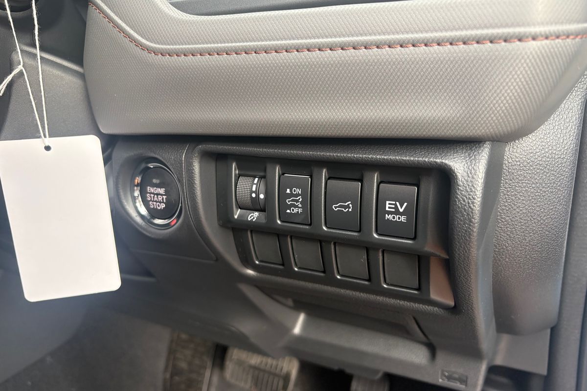 2025 Subaru Forester Hybrid Sport S6