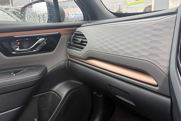 2025 Subaru Forester Hybrid Sport S6