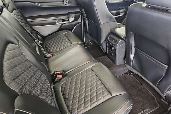 2024 Ford Everest Platinum 3.0L