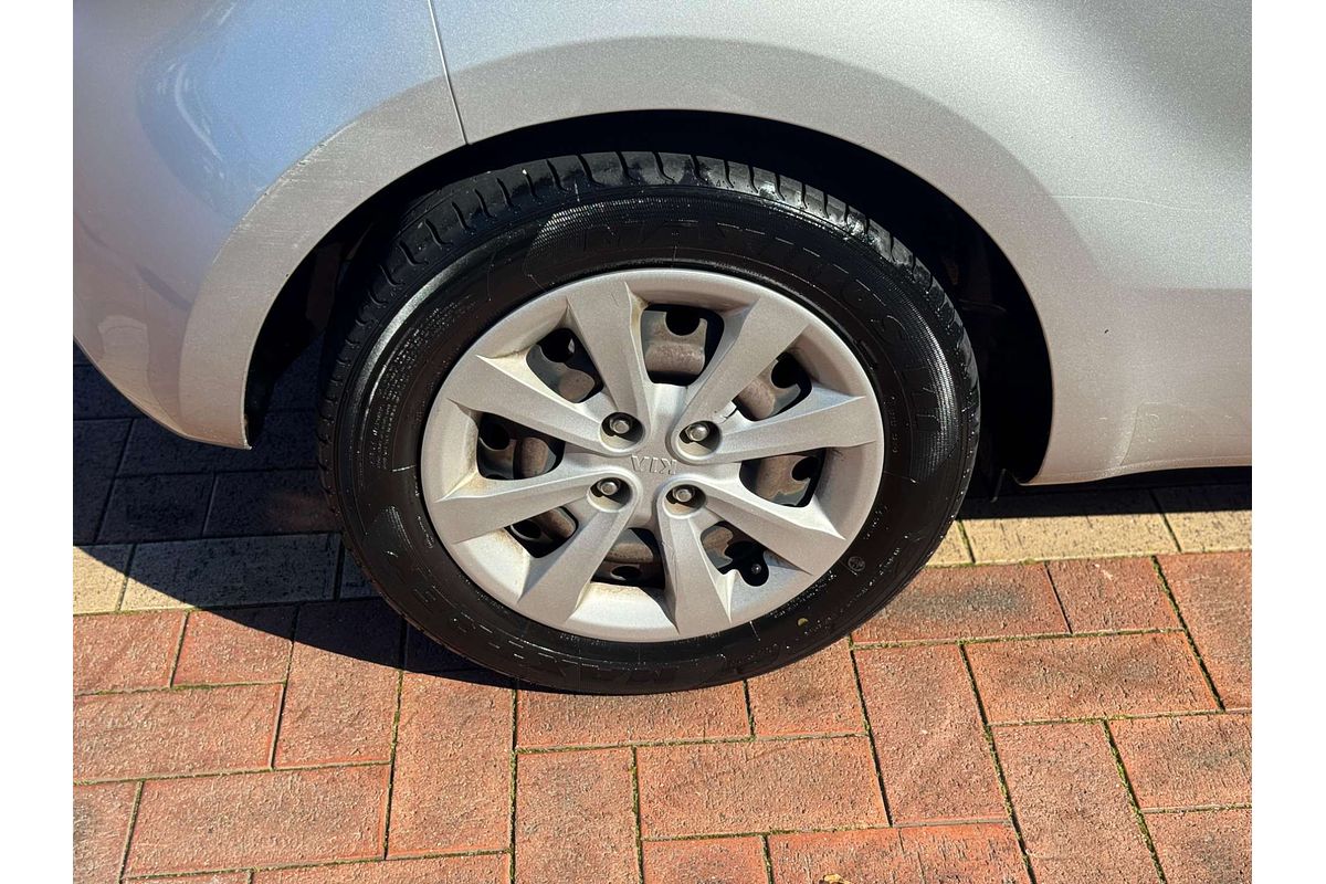 2013 Kia Rio SLS UB