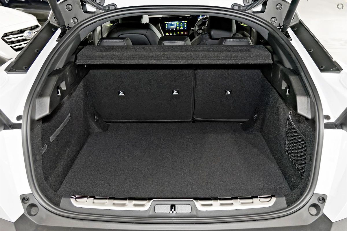2025 Peugeot 408 GT Premium Hybrid P54