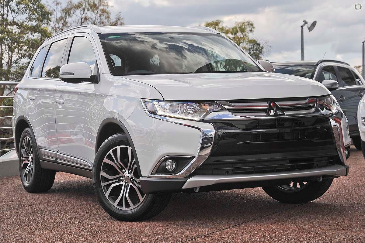 2016 Mitsubishi Outlander LS ZK