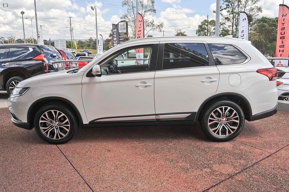 2016 Mitsubishi Outlander LS ZK
