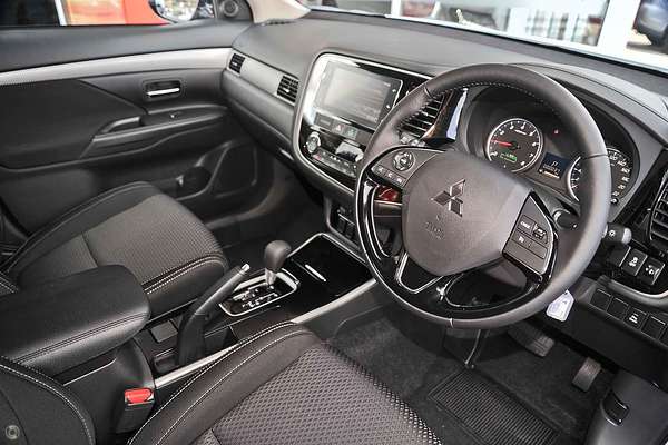 2016 Mitsubishi Outlander LS ZK