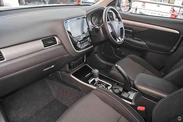 2016 Mitsubishi Outlander LS ZK