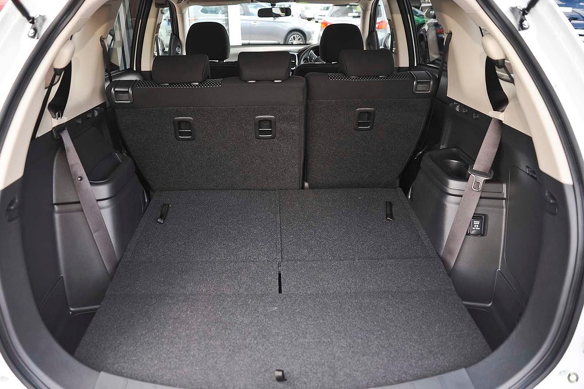 2016 Mitsubishi Outlander LS ZK