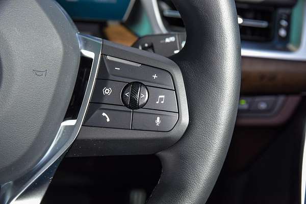 2024 BMW iX1 xDrive30 xLine U11