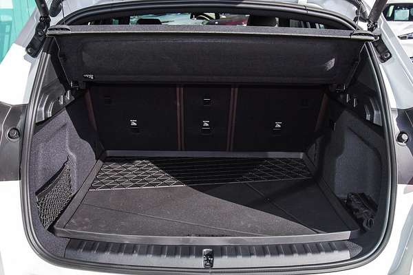 2024 BMW iX1 xDrive30 xLine U11