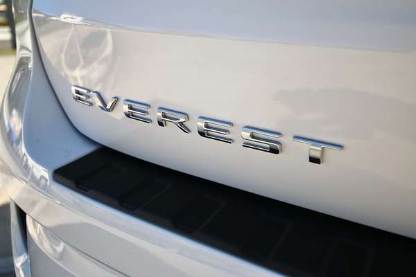 2025 Ford Everest Platinum 3.0L