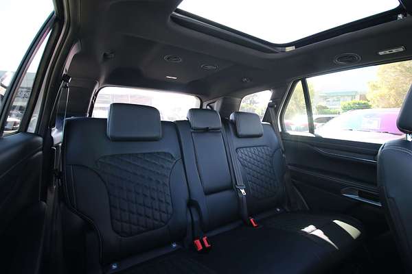 2025 Ford Everest Platinum 3.0L