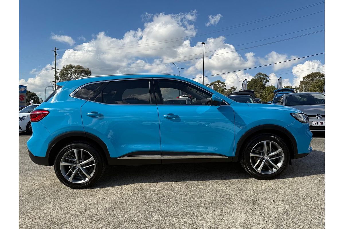 2022 MG HS Essence SAS23