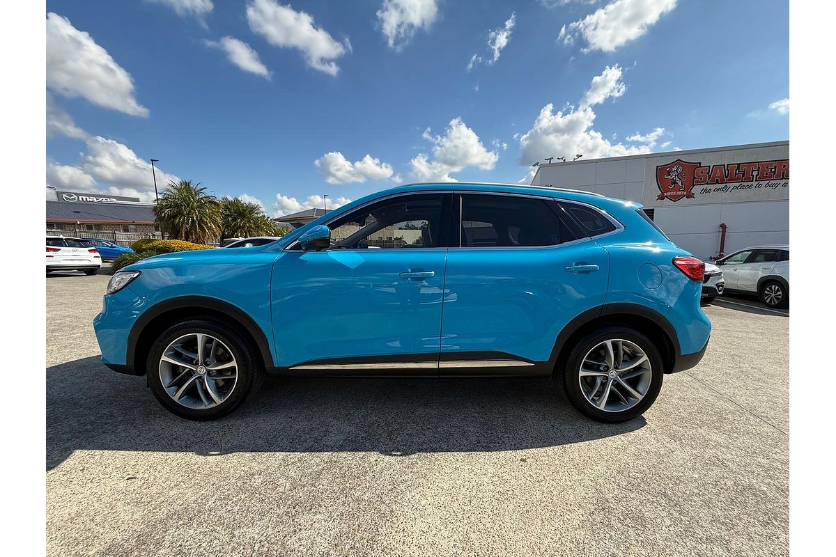 2022 MG HS Essence SAS23